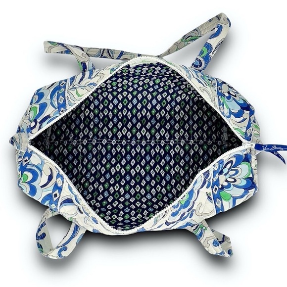 Vera Bradley Mediterranean Blue & White Floral Large Traveler Duffel Bag - Picture 6 of 6